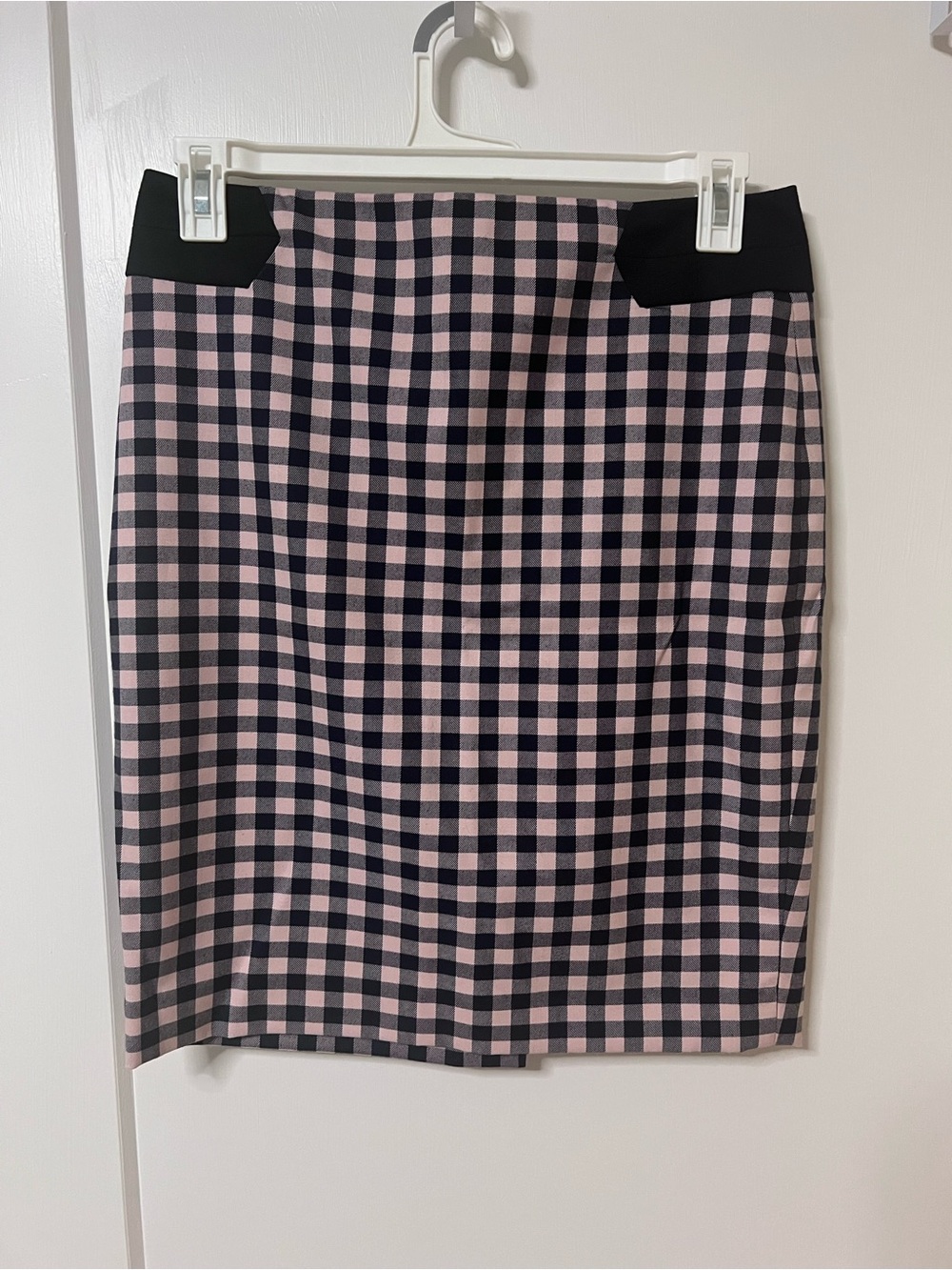 The Limited Pink and Navy Gingham Pencil Skirt - Classic Women's Skirt Size 10